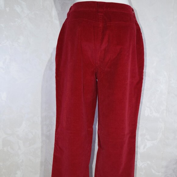 ST. JOHN'S BAY Women's Size 12 Red Corduroy Straight Leg Pants Stretch - Picture 2 of 5